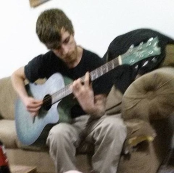 Meet your Posher, Josh - Picture 1 of 1